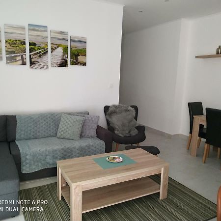 Mate Apartmanok Tiszaújváros Zewnętrze zdjęcie